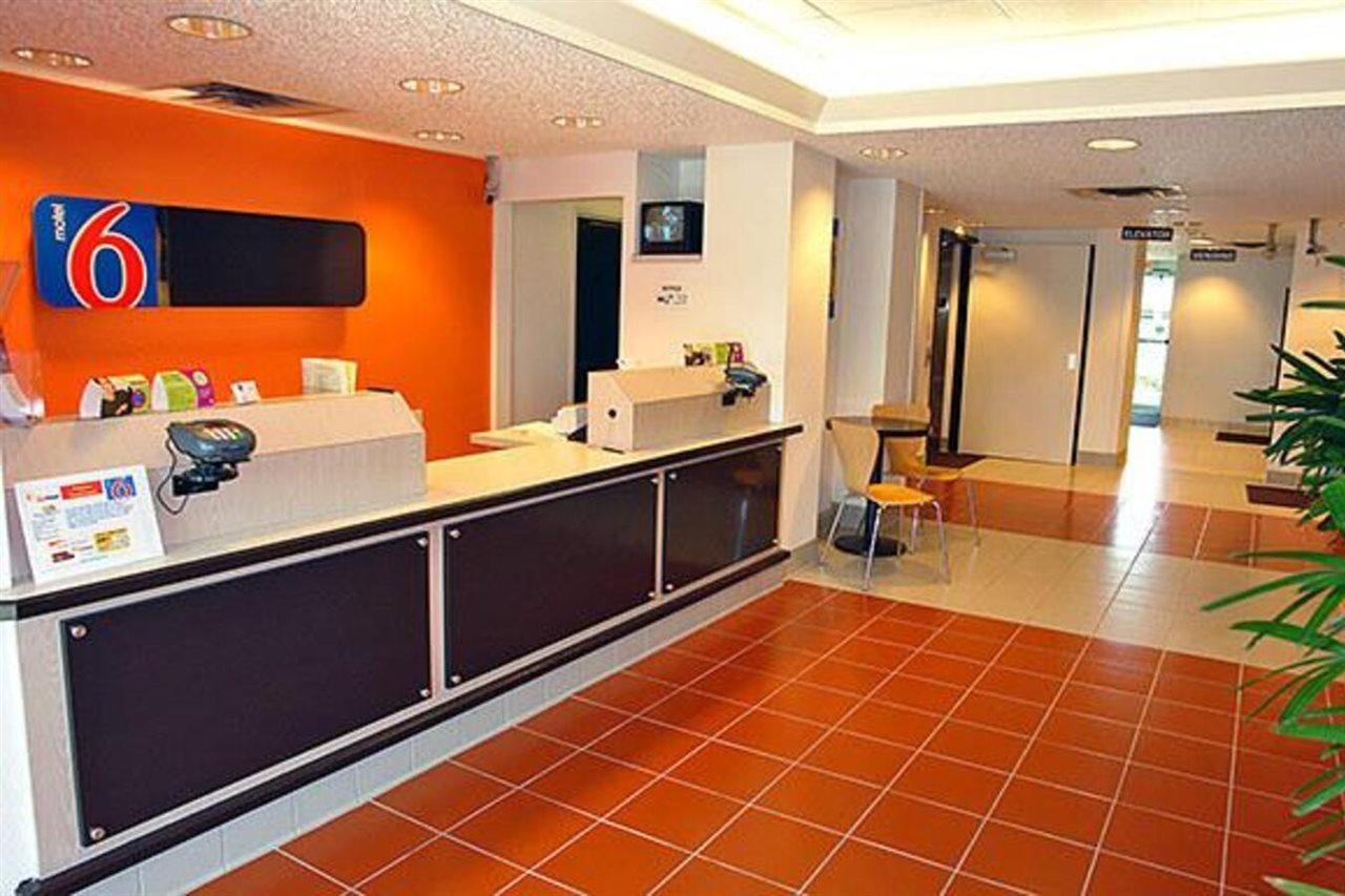 Motel 6-Irving, Tx - Dfw Airport North Zewnętrze zdjęcie