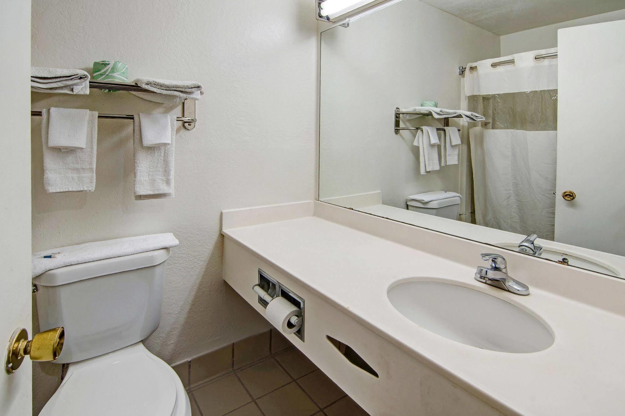 Motel 6-Irving, Tx - Dfw Airport North Zewnętrze zdjęcie